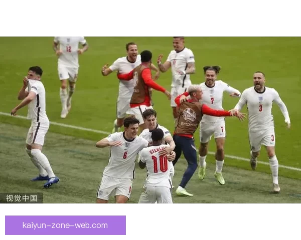 布莱斯带领亚利桑那大学逆袭普渡挺进NCAA终极四强再续辉煌